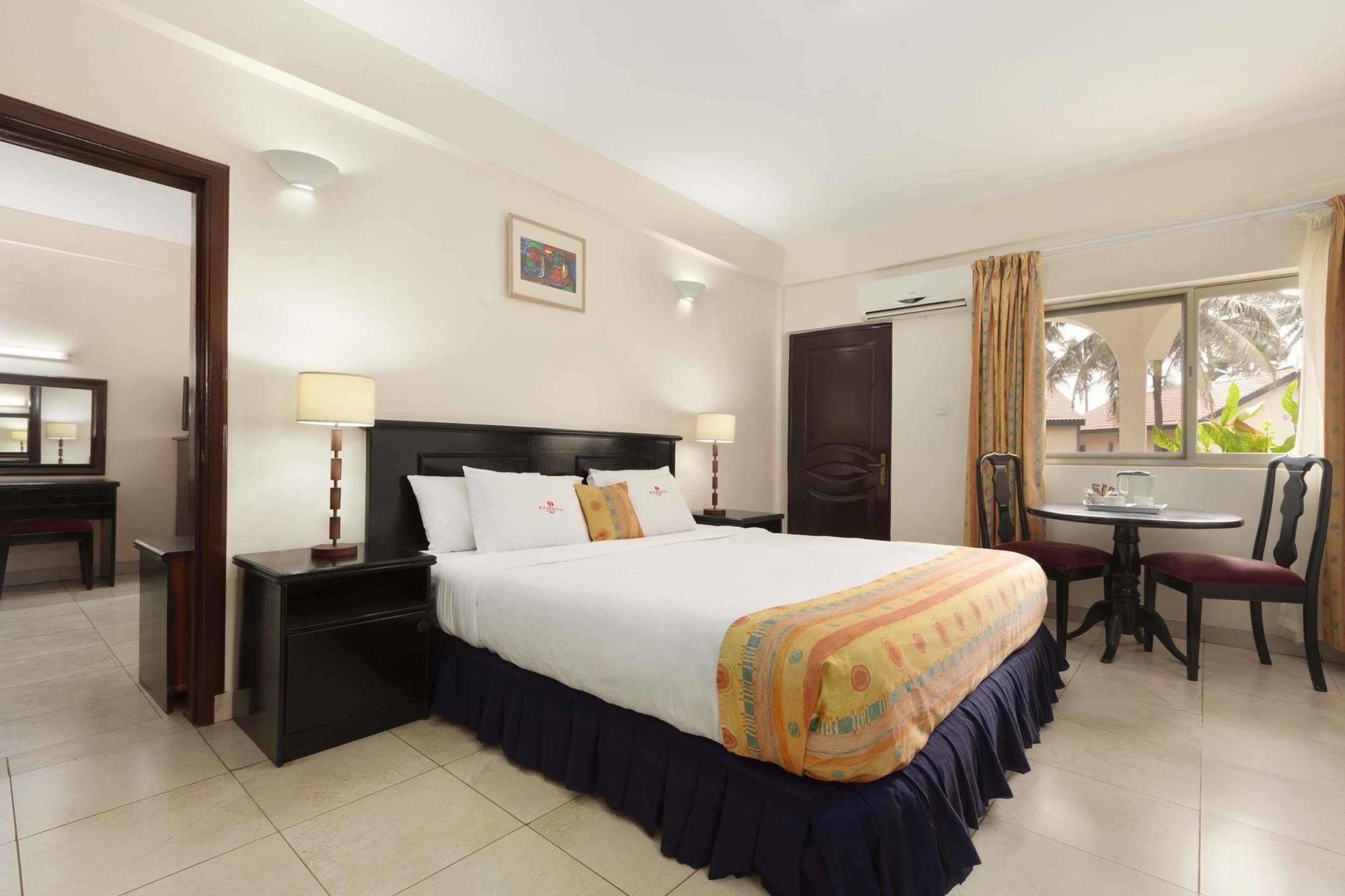 Ramada Resort Аккра Экстерьер фото